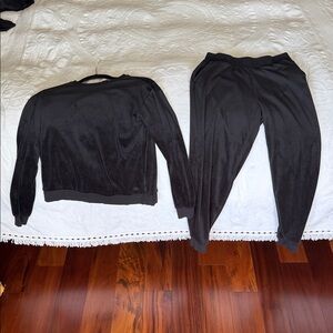 Banana Republic Black Velour Set S